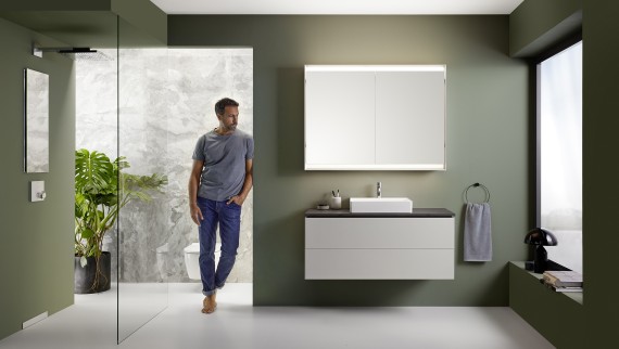 Mobili da bagno Geberit ONE in grigio sabbia (© Geberit)