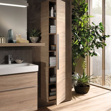 Specchio e mobile Geberit iCon in rovere naturale