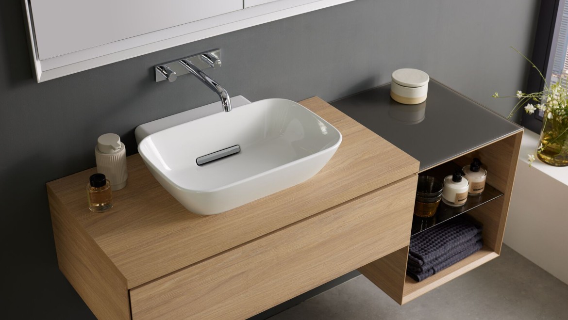 Lavabo da appoggio Geberit ONE, mobile lavabo in rovere