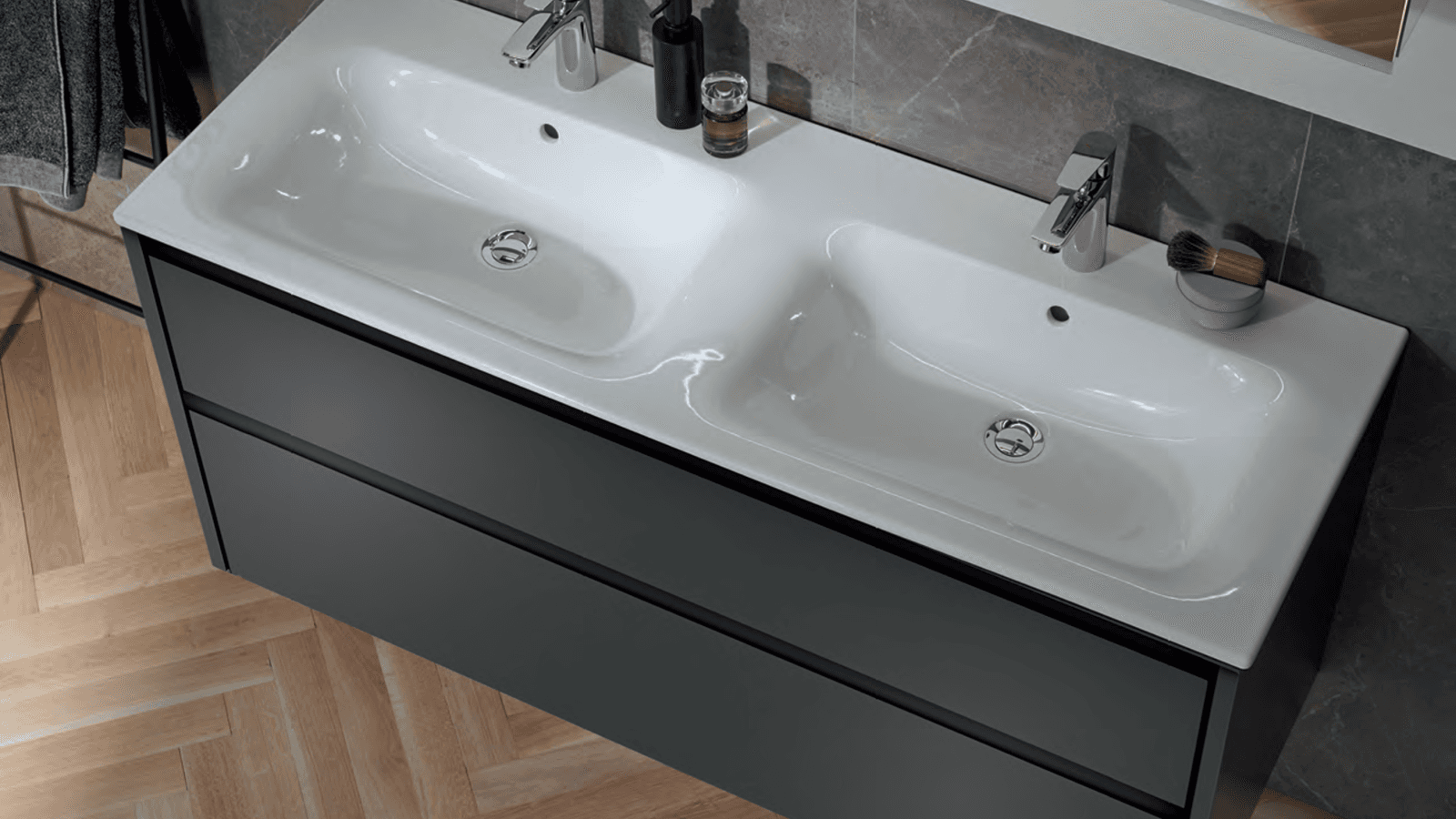 Mobile lavabo Geberit con due bacinelle della collezione Selnova Square Mobile lavabo Geberit con due bacinelle della collezione Selnova Square