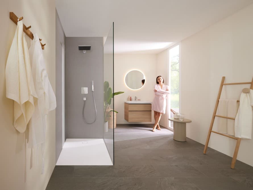 Bagno Geberit con doccia Bagno Geberit con doccia