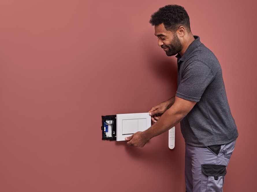 Installazione Geberit DuoFresh Installazione Geberit DuoFresh