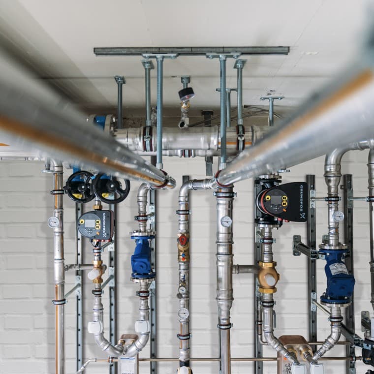 Geberit Mapress Therm offre una protezione affidabile contro la corrosione esterna in circuiti chiusi di raffreddamento o refrigerazione soggetti alla formazione di condensa Geberit Mapress Therm offre una protezione affidabile contro la corrosione esterna in circuiti chiusi di raffreddamento o refrigerazione soggetti alla formazione di condensa